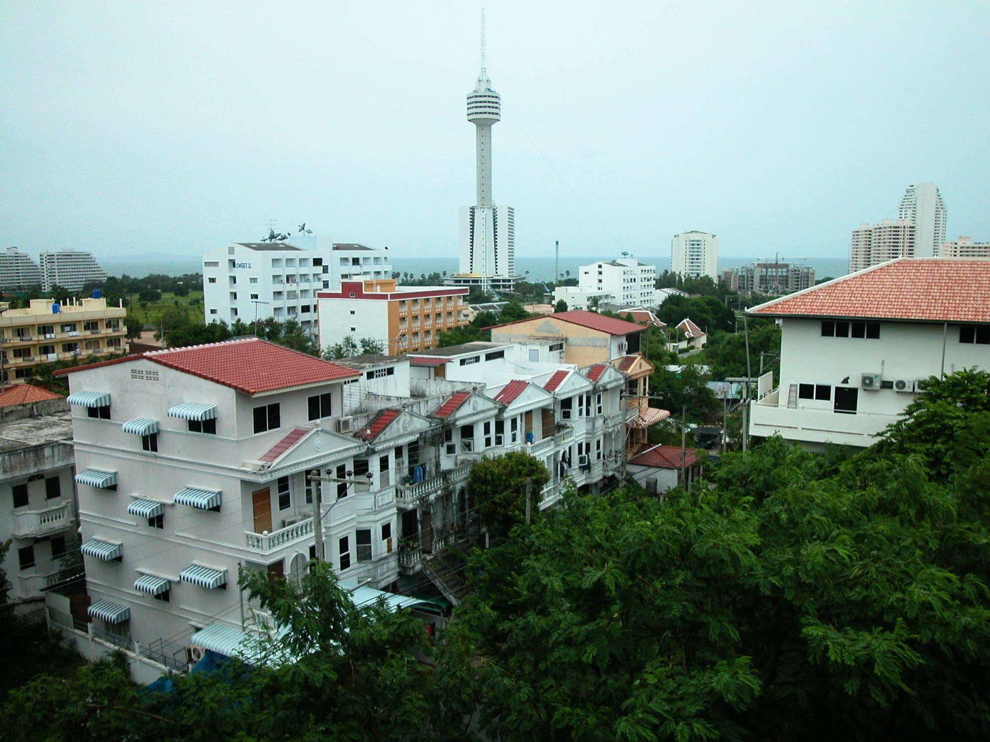 Paramita Pattaya Bagian luar foto